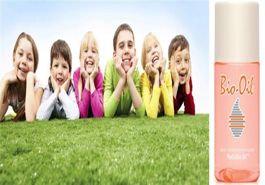 حل موسم عطلات الصيف وحان وقت الاعتناء ببشرة طفلك! حل موسم عطلات الصيف وحان وقت الاعتناء ببشرة طفلك!
