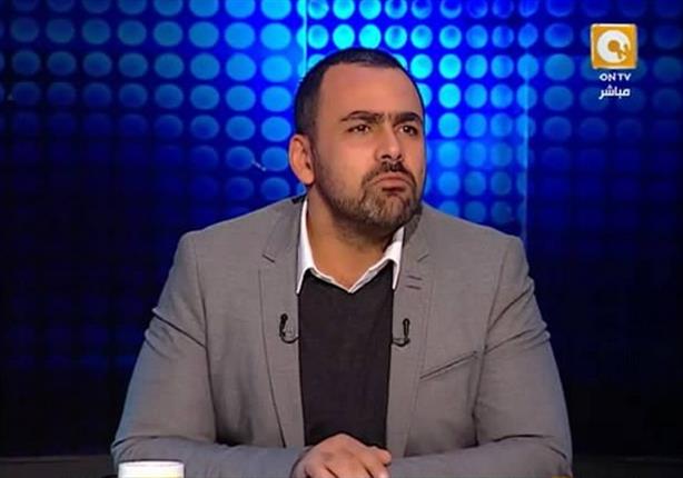 يوسف الحسينى يهدد بالإنسحاب من برنامجه على الهواء 