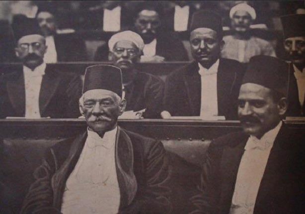 صورة نادرة – سعد باشا زغلول تحت قبة البرلمان
