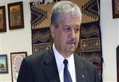 رئيس وزراء الجزائر يغادر مصر عقب زيارة استمرت عدة أيام