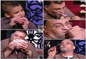 بالفيديو..أبّ مصري تزوج 62 امرأة ويأكل وأبناءه الفحم المشتعل والزجاج بالفيديو..أبّ مصري تزوج 62 امرأة ويأكل وأبناءه الفحم المشتعل والزجاج