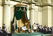 الملك فاروق في جلسة افتتاح البرلمان سنة 1936