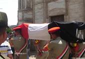 أهالي بنها يشيعون جنازة قتيل القوات المسلحة في العريش