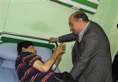 وزير الثقافة يزور سعيد صالح في المستشفى بعد اصابته بنزيف