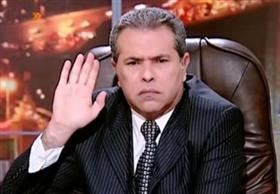 توفيق عكاشة يسب نفسه بالدين على الهواء وحياة الدرديري ميتة من الضحك