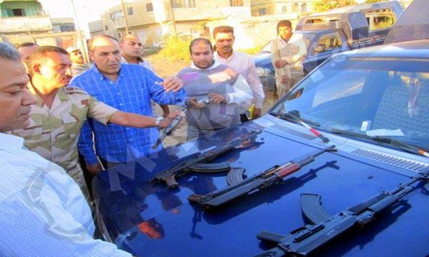 صور.. ضبط 26 مسلحاً ببورسعيد في حملة على بحيرة المنزلة