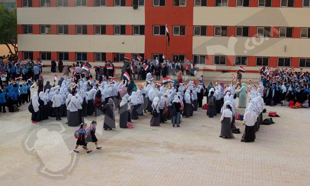 بالفيديو والصور - وزير التعليم ومحافظ القاهرة يفتتحان مدرستين بميدان رابعة العدوية