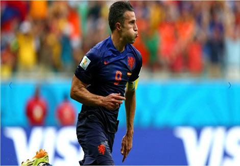 بالصور والفيديو- سقوط بطل العالم.. هولندا تكتسح إسبانيا وتثأر لنهائي 2010 بخماسية-1-(3)