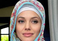 بالصور.. "التاتو العربي" يكشف سر مرض أنجلينا جولي
