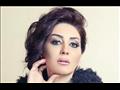 صغرت عشرين سنة اطلالة حمراء لوفاء عامر في الاسكندرية السينمائي