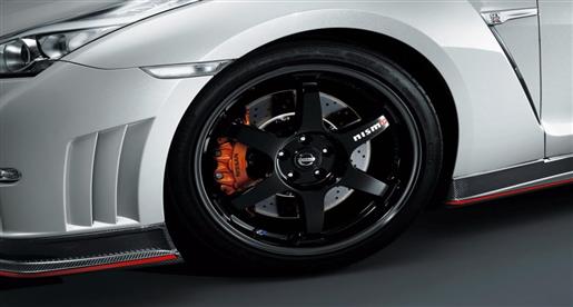 الكشف رسميا عن GTR NISMO 2014 أسرع سيارة انتاجيه فى العالم