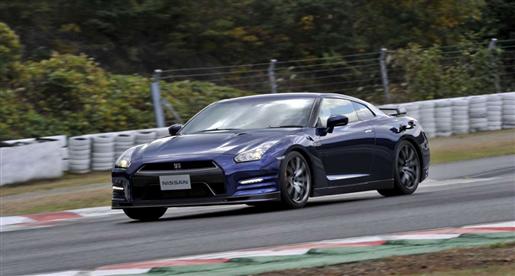 نيسان تقدم موديلاً أقوى من GT-R السوبر رياضية 