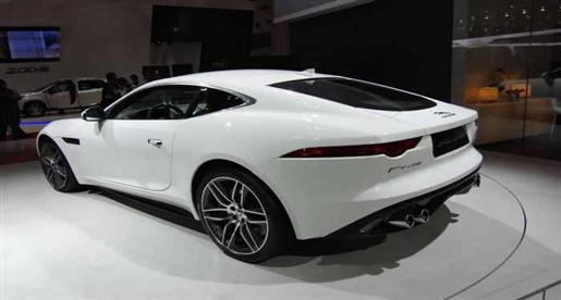 جاجوار تكشف عن F-Type كوبيه أحد أجمل السيارات الكوبيه على الاطلاق