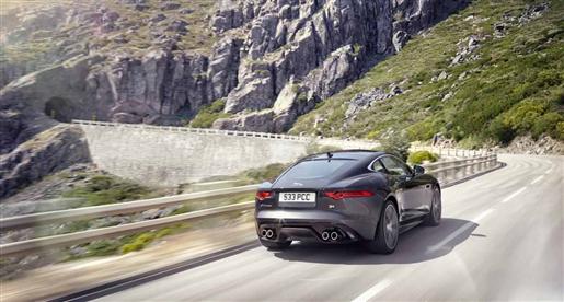 جاجوار تكشف عن F-Type كوبيه أحد أجمل السيارات الكوبيه على الاطلاق