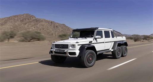 فيديو : أول مواجهة تجمع مرسيدس G63 AMG 6*6 وشقيقتها الصغرى 