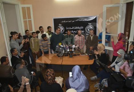 قوات الأمن تغلق ميدان التحرير تزامنا مع ذكري تأسيس حركة 6 إبريل قوات الأمن تغلق ميدان التحرير تزامنا مع ذكري تأسيس حركة 6 إبريل