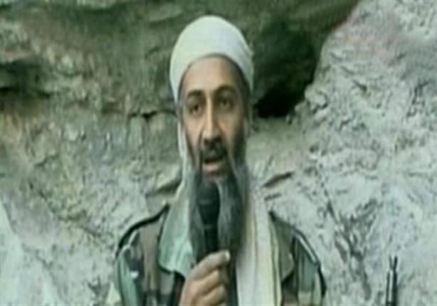 يمجد أعضاء المنتدى على الانترنت أسامة بن لادن.