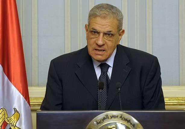 محلب يجري اتصالات بوزراء ومحافظين للاطمئنان على توافر أنابيب البوتاجاز محلب يجري اتصالات بوزراء ومحافظين للاطمئنان على توافر أنابيب البوتاجاز