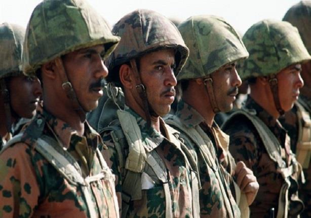 مسؤولان عسكريان يؤكدان تواجد قوات مصرية على الحدود السعودية اليمنية" مسؤولان عسكريان يؤكدان تواجد قوات مصرية على الحدود السعودية اليمنية"