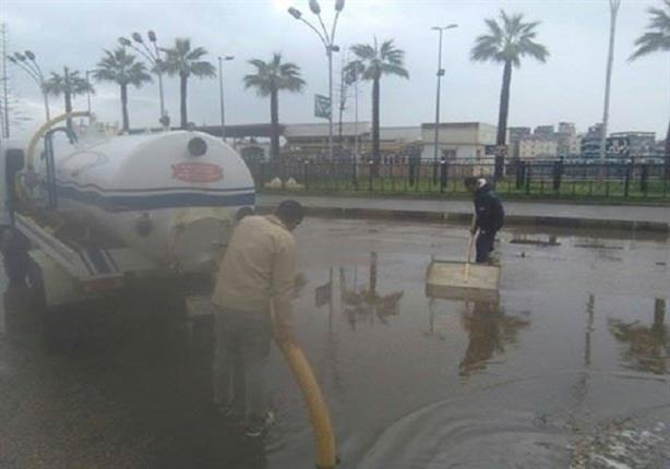 محافظة دمياط تتعرض لأمطار غزيرة (1)