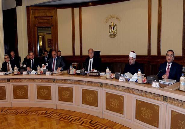 مجلس الوزراء يوافق على إنشاء جهاز تنظيم خدمات النقل البري والبضائع مجلس الوزراء يوافق على إنشاء جهاز تنظيم خدمات النقل البري والبضائع