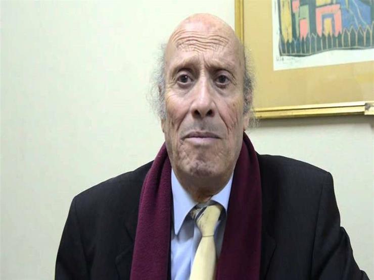 نجوم الفن يتغيبون عن جنازة المخرج الكبير محمد راضي نجوم الفن يتغيبون عن جنازة المخرج الكبير محمد راضي