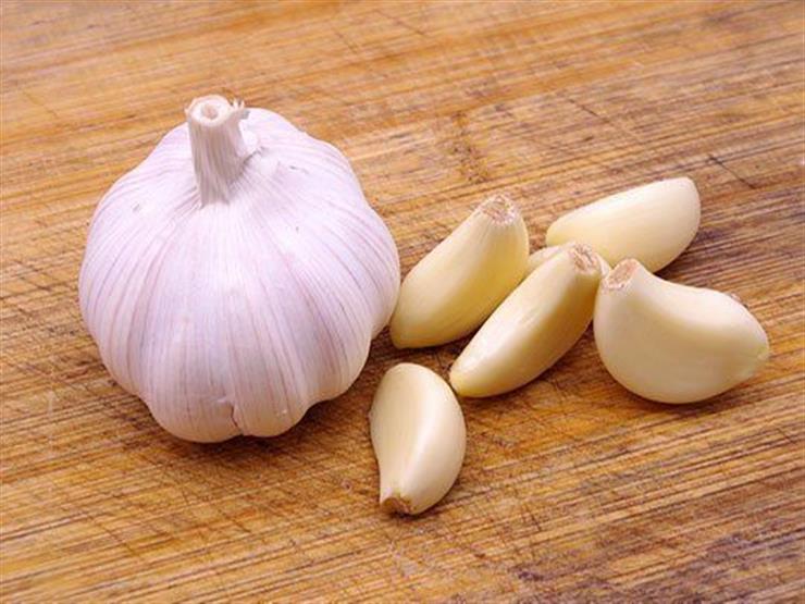 باحثون دنماركيون: الثوم يحارب البكتيريا باحثون دنماركيون: الثوم يحارب البكتيريا