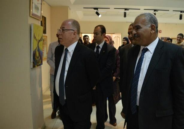 وزير الثقافة يزور مستشفى الأورام (1)