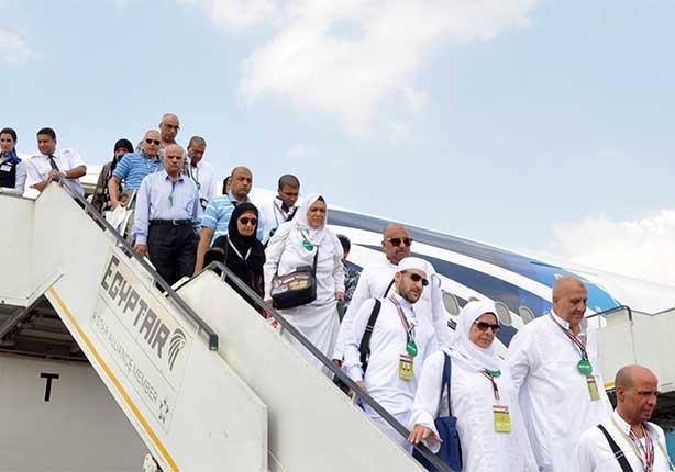 "السياحة الدينية": 60 % انخفاض في أعداد المعتمرين مقارنة بالعام الماضي "السياحة الدينية": 60 % انخفاض في أعداد المعتمرين مقارنة بالعام الماضي