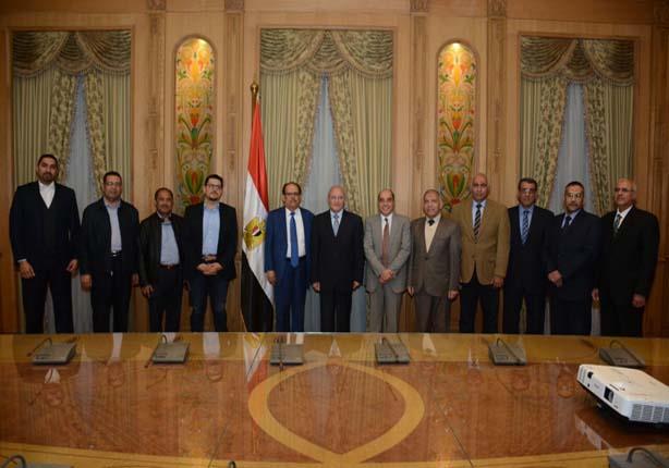 تعاون بين مصر والإمارات لإنتاج مواسير المياه (2)