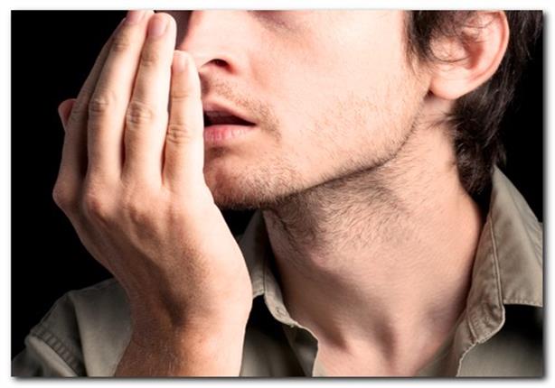 كيف تتخلص من رائحة الفم الكريهة بعد تناول الفسيخ والرنجة؟ كيف تتخلص من رائحة الفم الكريهة بعد تناول الفسيخ والرنجة؟