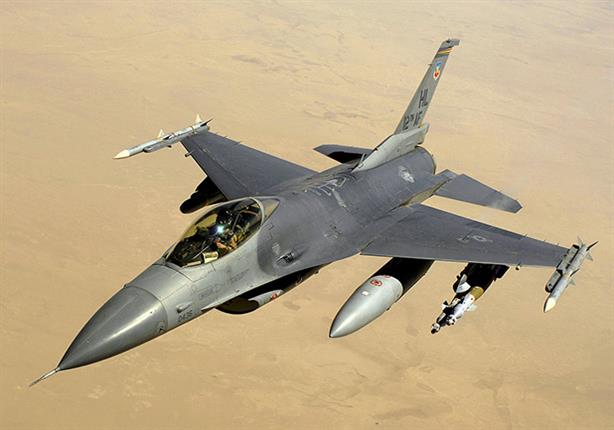 الولايات المتحدة تنجح في تجربة طائرة F-16 ذاتية القيادة الولايات المتحدة تنجح في تجربة طائرة F-16 ذاتية القيادة