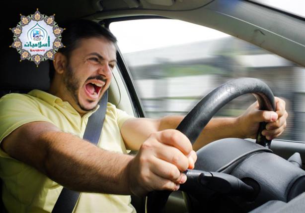 صدمت شخص يعبر الطريق فقتلته فما ديته؟ صدمت شخص يعبر الطريق فقتلته فما ديته؟