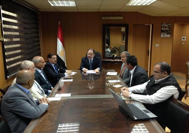 وزير الداخلية يعقد اجتماع طارئ (3)