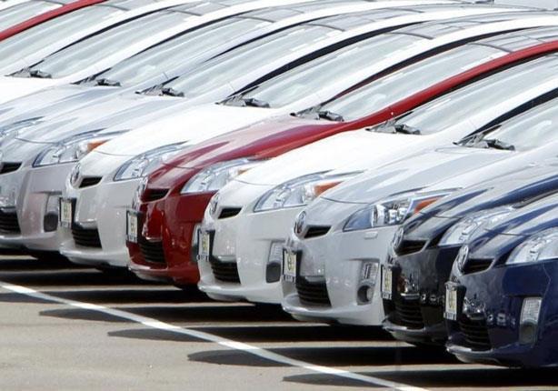 بعد زيادة الرسوم.. مقترح برفع أسعار السيارات 10% مقابل 10 سنوات ترخيص بعد زيادة الرسوم.. مقترح برفع أسعار السيارات 10% مقابل 10 سنوات ترخيص