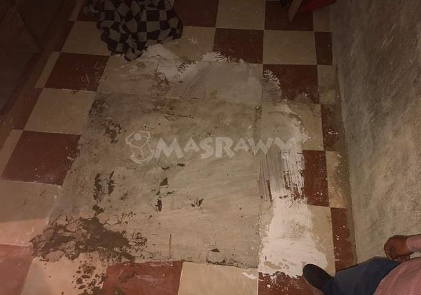 سقط في حفرة خلال التنقيب عن الآثار فدفنه شريكاه فيها - صورة سقط في حفرة خلال التنقيب عن الآثار فدفنه شريكاه فيها - صورة