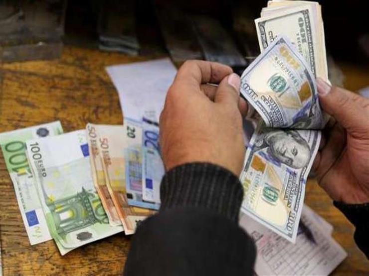930 مليون دولار زيادة في تحويلات المصريين منذ التعويم وحتى أبريل 930 مليون دولار زيادة في تحويلات المصريين منذ التعويم وحتى أبريل