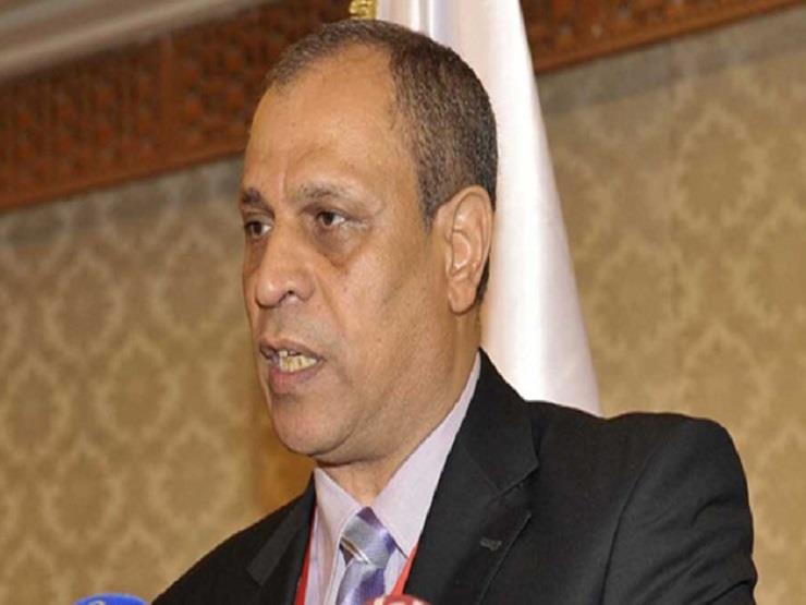 حاتم زكريا: الخطأ في بيان "الصحفيين" وارد.. وعضو بمجلس النقابة: "فضيحة" حاتم زكريا: الخطأ في بيان "الصحفيين" وارد.. وعضو بمجلس النقابة: "فضيحة"