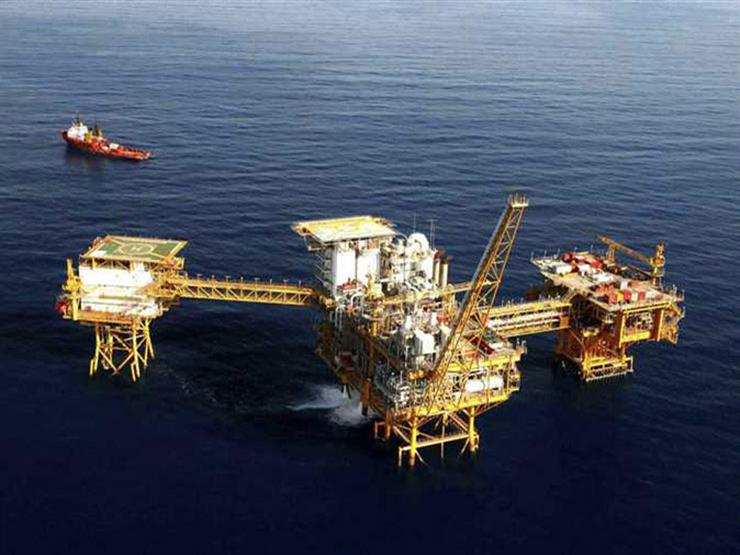 مصدران: الإمارات تشتري أول شحنة نفط أمريكي لتحل محل المكثفات القطرية مصدران: الإمارات تشتري أول شحنة نفط أمريكي لتحل محل المكثفات القطرية