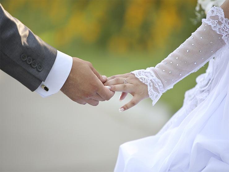 بعد اقتراح تخفيض سن الزواج لـ 16 سنة..هذا ما تجنيه الفتاة نفسياً بعد اقتراح تخفيض سن الزواج لـ 16 سنة..هذا ما تجنيه الفتاة نفسياً