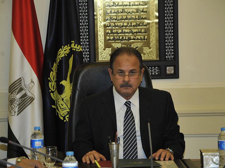 وزير الداخلية يخفض الحد الأدنى للقبول بكلية الشرطة لـ 60 % وزير الداخلية يخفض الحد الأدنى للقبول بكلية الشرطة لـ 60 %