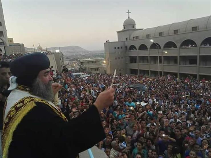 حدث ليلا.. استمرار احتفال الآلاف بعيد العذراء وزلزال يضرب جزيرة إيطالية حدث ليلا.. استمرار احتفال الآلاف بعيد العذراء وزلزال يضرب جزيرة إيطالية