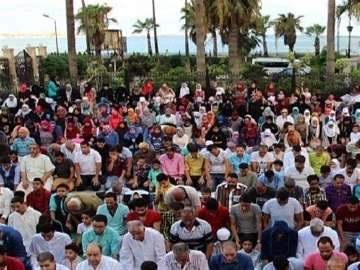 الآلاف يؤدون صلاة عيد الأضحى بكفر الشيخ الآلاف يؤدون صلاة عيد الأضحى بكفر الشيخ