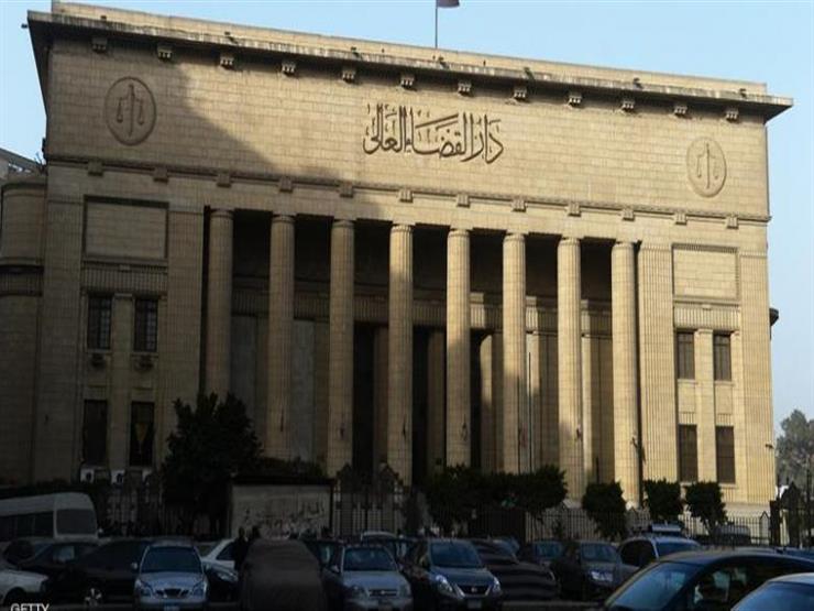 الجنايات تستمع للشهود في محاكمة بديع و738 آخرين بقضية "فضّ رابعة" اليوم الجنايات تستمع للشهود في محاكمة بديع و738 آخرين بقضية "فضّ رابعة" اليوم