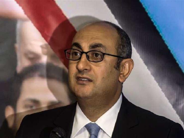 حملة خالد علي تتقدم بشكوى ضد عدد من مكاتب الشهر العقاري حملة خالد علي تتقدم بشكوى ضد عدد من مكاتب الشهر العقاري