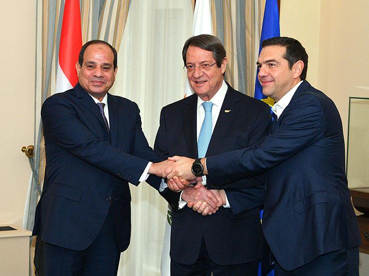 السيسي ونظيره القبرصي ورئيس وزراء اليونان يتفقون على إنشاء منتدى للغاز 