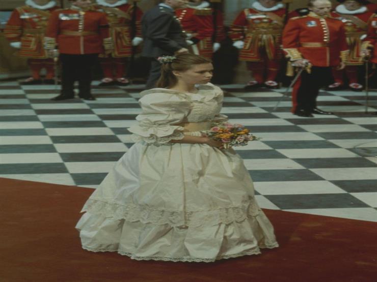 سارة ارمسترونج جونز وصيفة الشرف في حفل زفاف الأميرة ديانا