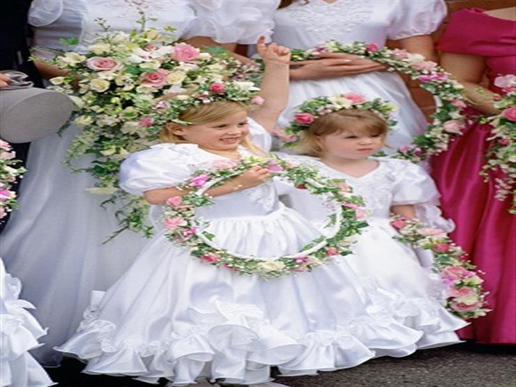الأميرتان بياتريس ويوجيني كوصيفات شرف في حفل زفاف مربيتهما السابقة أليسون واردلي