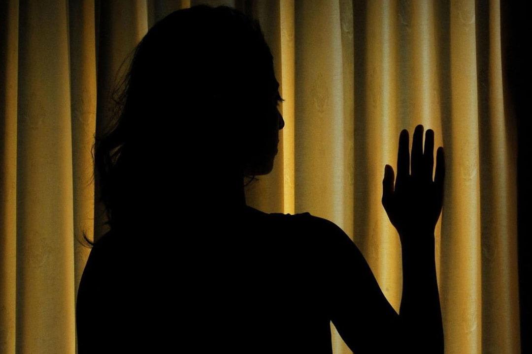 أسباب متعددة لضعف الرغبة الجنسية.. بينها مستوى الإضاءة أسباب متعددة لضعف الرغبة الجنسية.. بينها مستوى الإضاءة