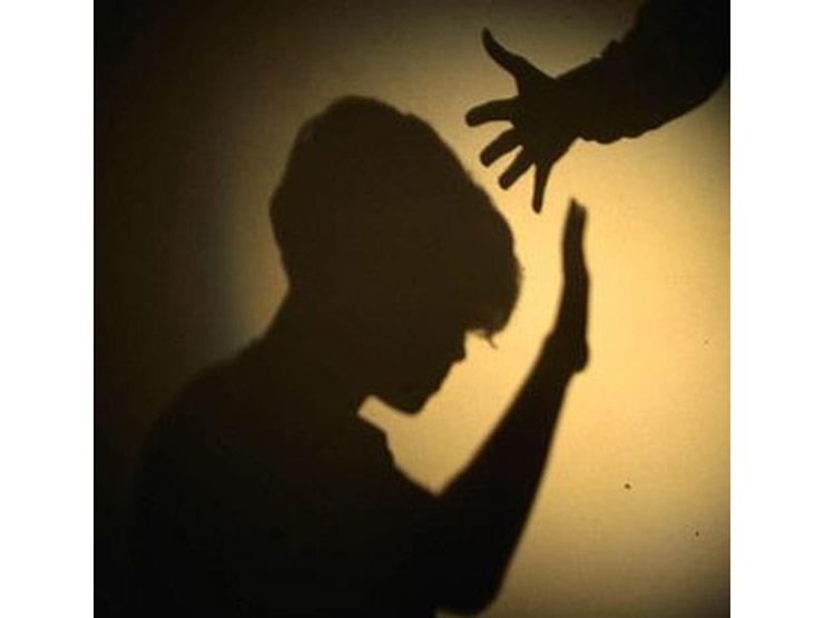 "بابا أنا تعبان".. جملة أوقعت شابا اغتصب طفل جاره وهتك عرض طفلة بالجيزة "بابا أنا تعبان".. جملة أوقعت شابا اغتصب طفل جاره وهتك عرض طفلة بالجيزة